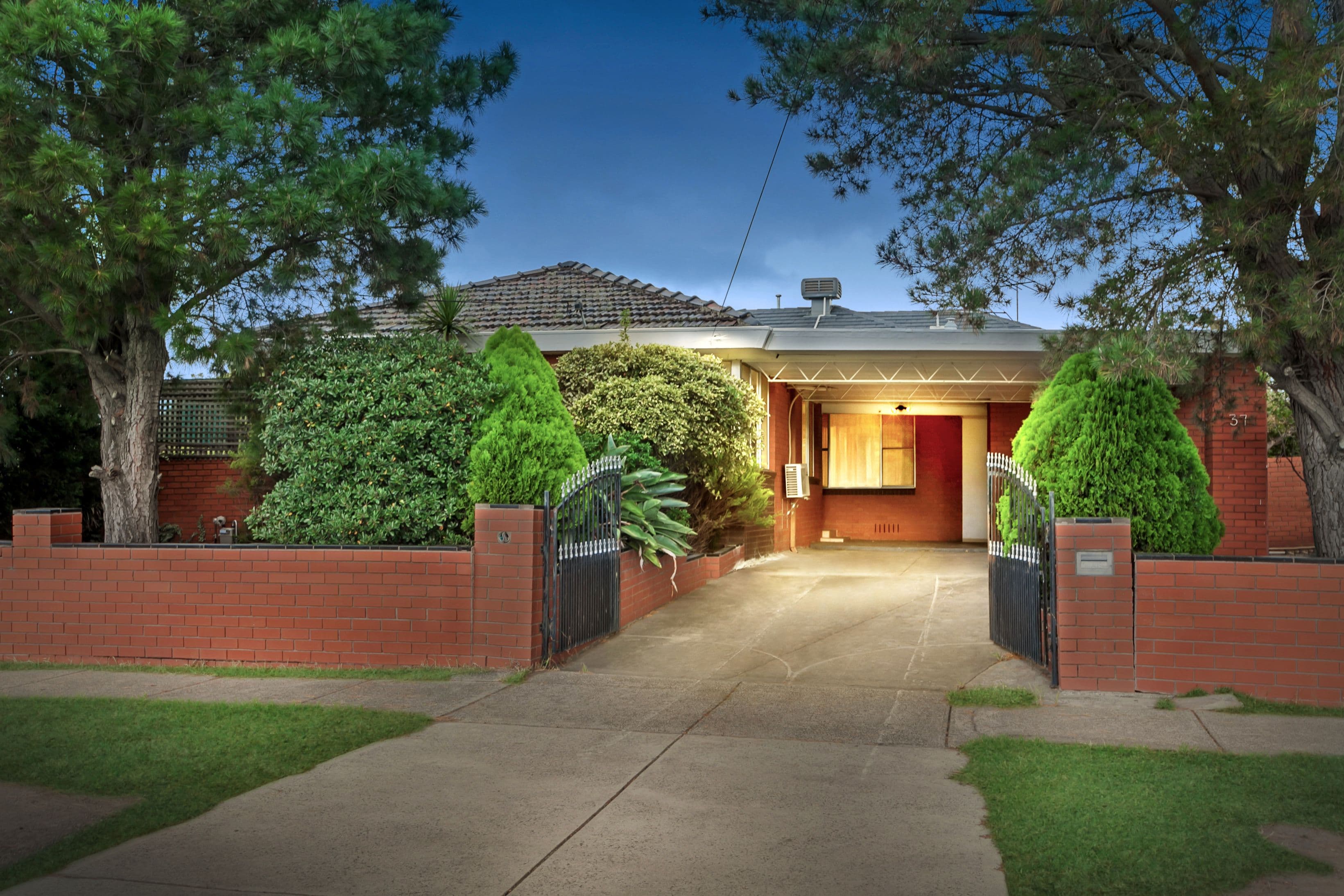 37 Houston Street, Epping VIC 3076, Epping - Image 1