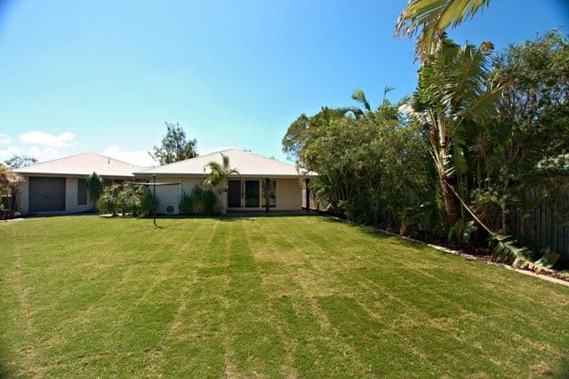 6 Sellens Court, NINGI QLD 4511, Ningi - Image 1