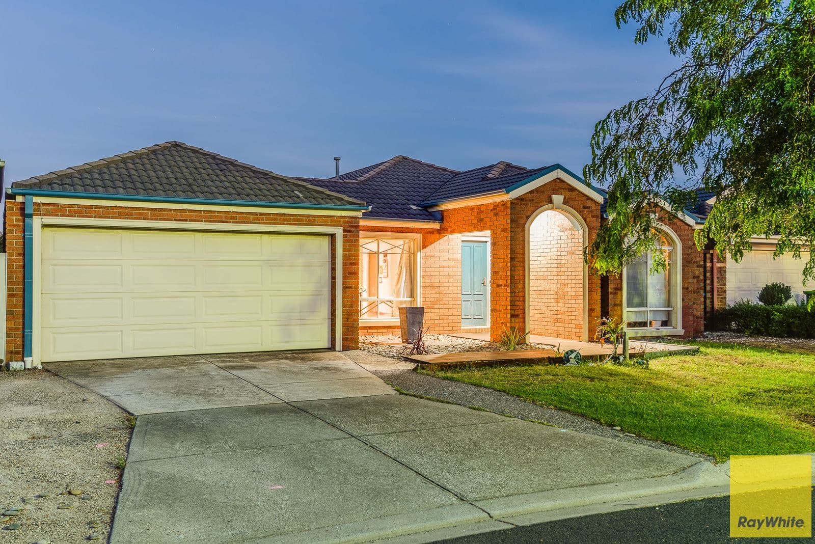 13 Woodhall Place, Tarneit VIC 3029, Tarneit - Image 1