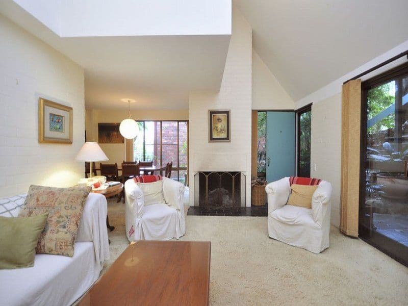 68 Seventh Avenue, ST LUCIA QLD 4067, St Lucia - Image 1