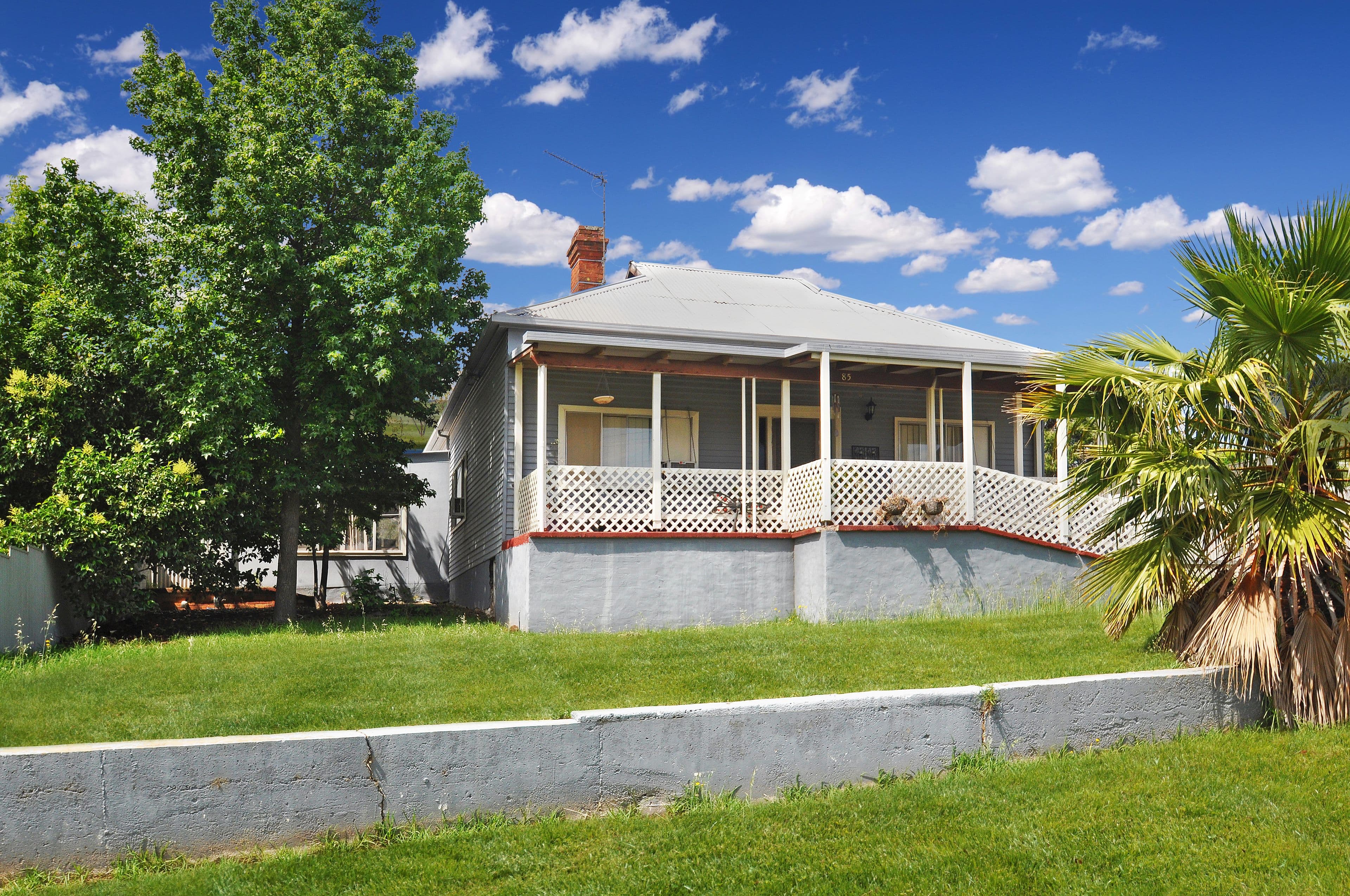 85 George Street, Junee - Image 1