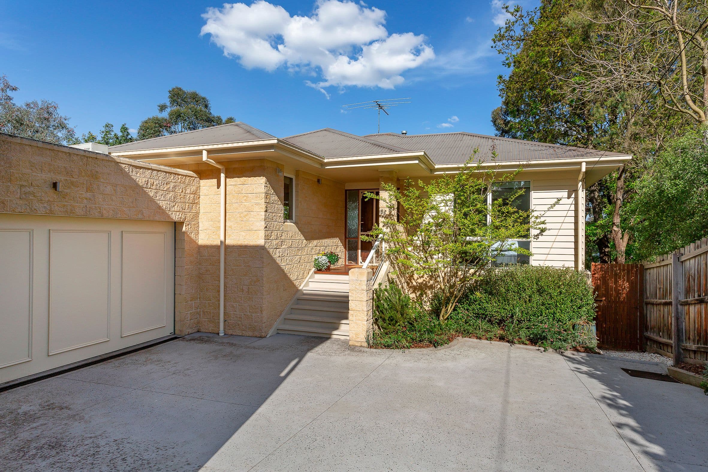 28 Reichelt Avenue, Montmorency VIC 3094, Montmorency - Image 1