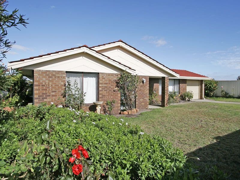 12 Sewell Court, LEEMING WA 6149, Leeming - Image 1