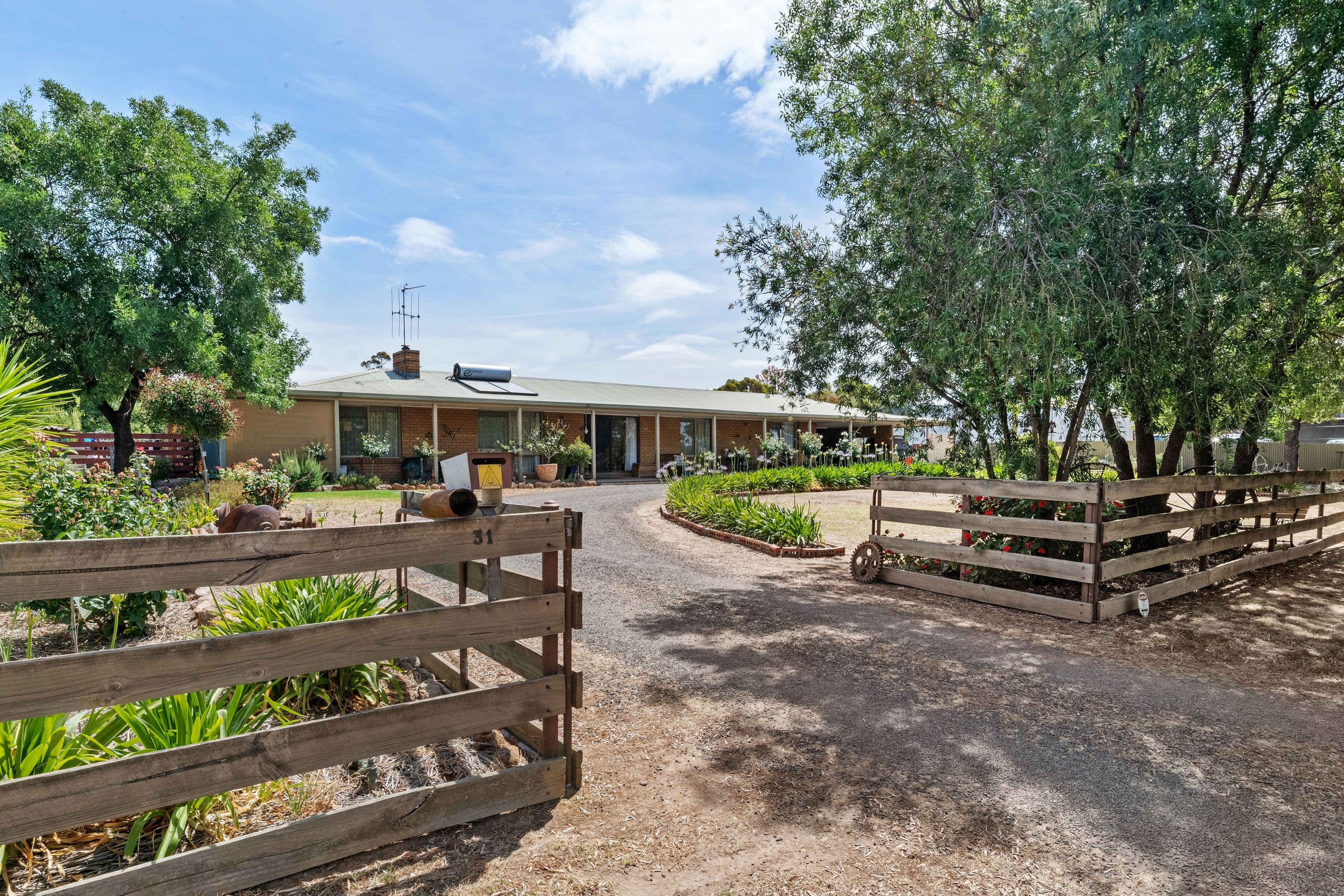 31 Graham Street, Euroa VIC 3666, Euroa - Image 1