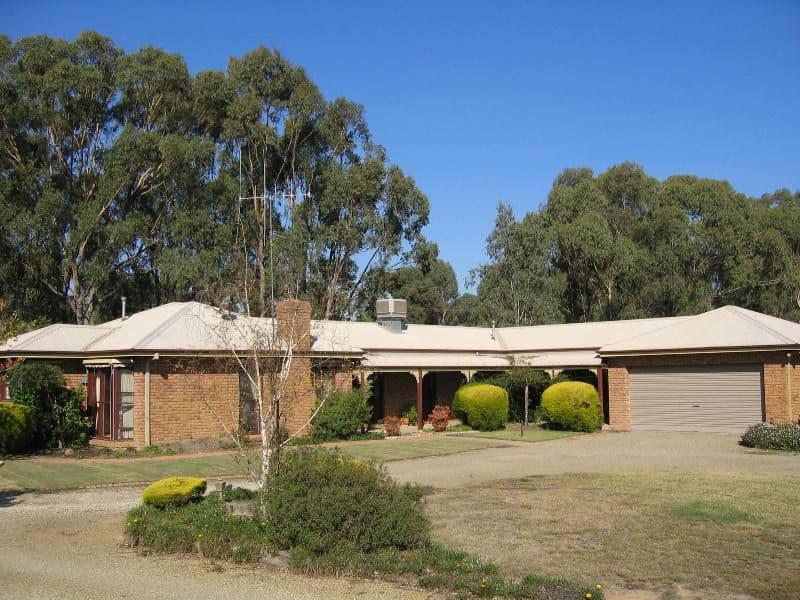 69 Redbank Road, SEYMOUR VIC 3660, Seymour - Image 1