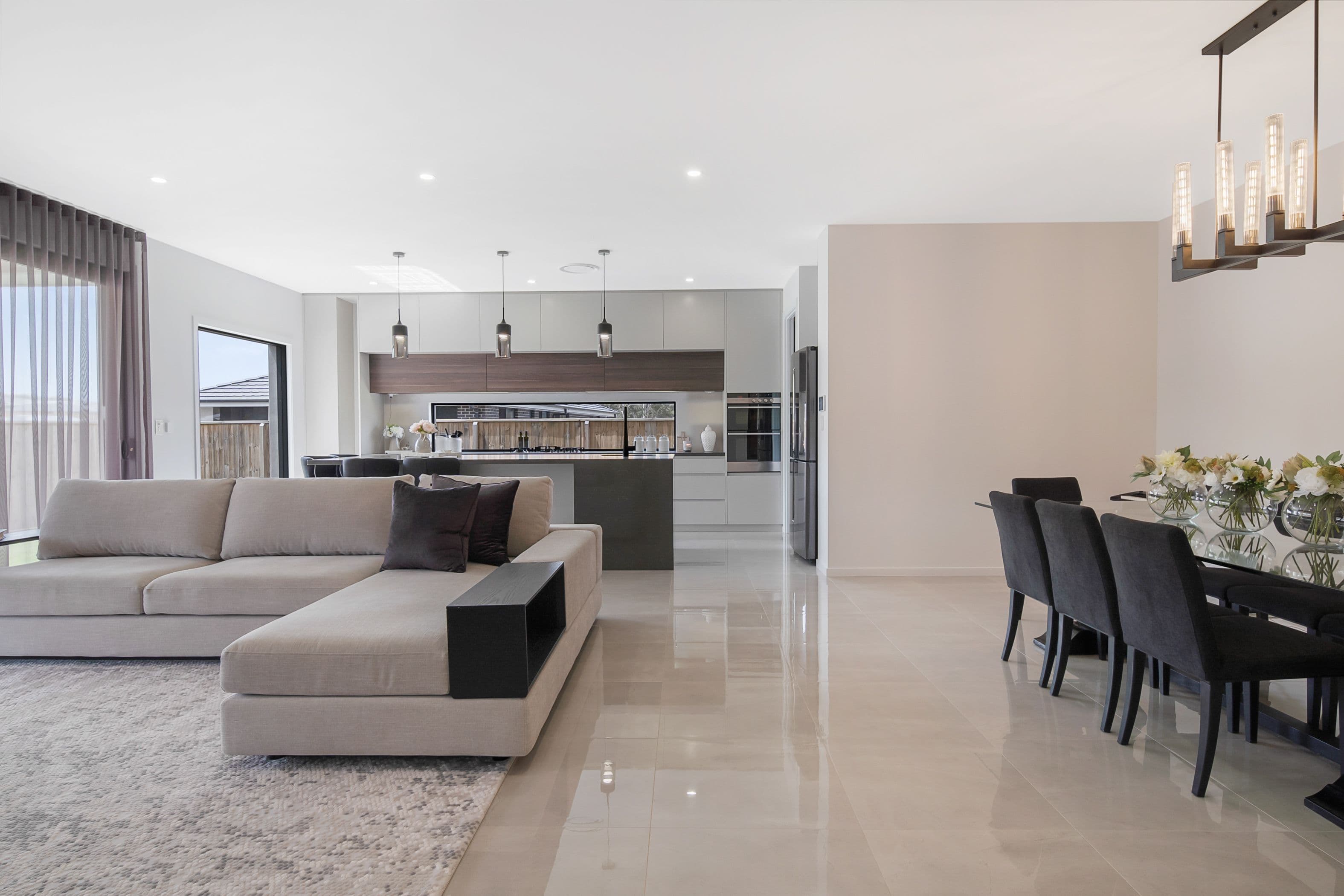 15 Greenshank Drive, Bahrs Scrub QLD 4207, Bahrs Scrub - Image 1