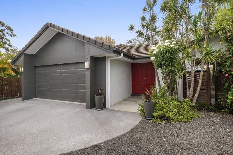 8 Serene Place, Fig Tree Pocket QLD 4069, Fig Tree Pocket - Image 1
