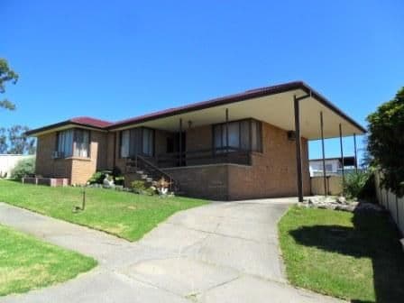 26 Priestley Crescent, SEYMOUR VIC 3660, Seymour - Image 1