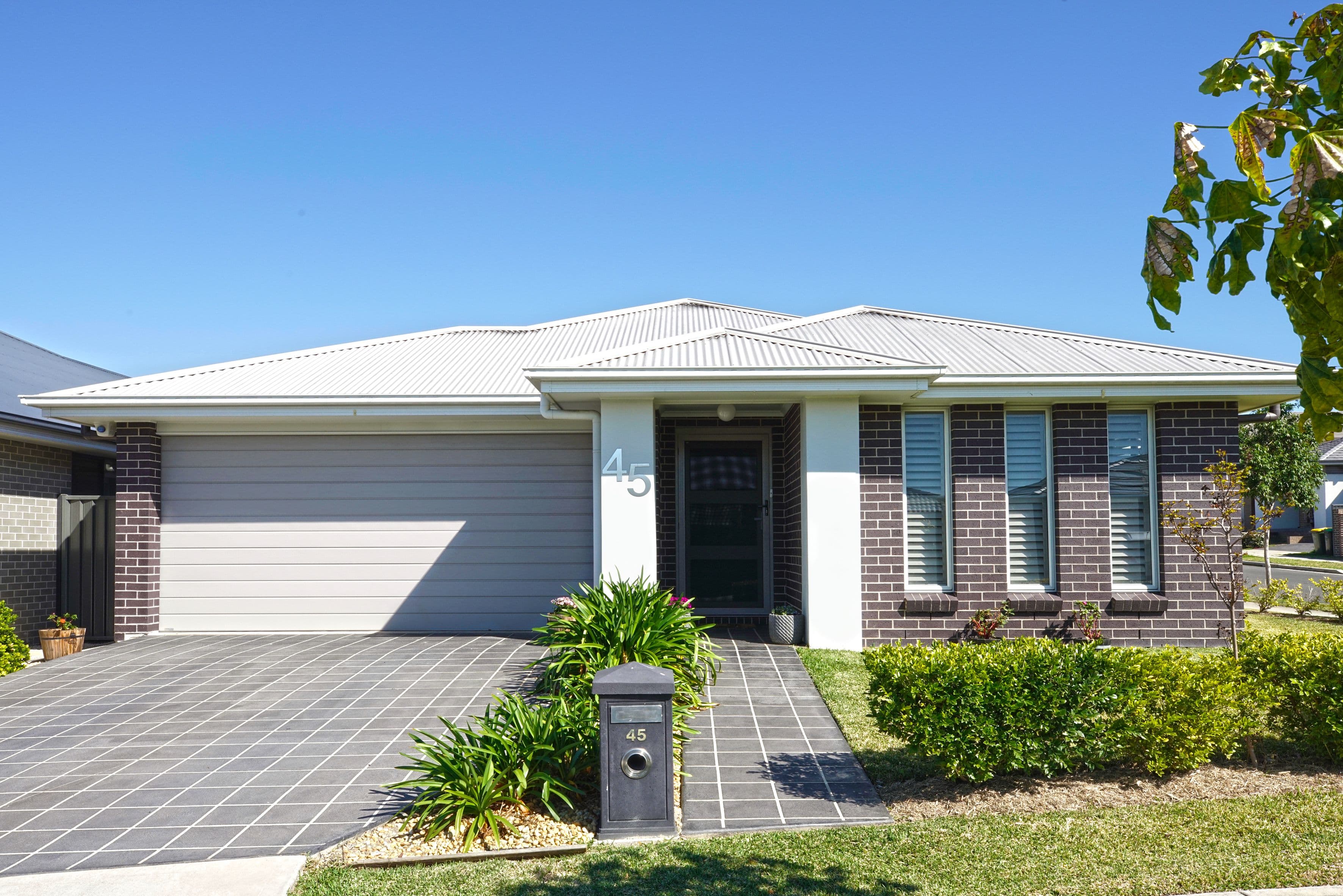 6 Northridge Road, Jordan Springs - Image 1