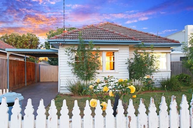 18 Gilbertson Street, ESSENDON VIC 3040, Essendon - Image 1