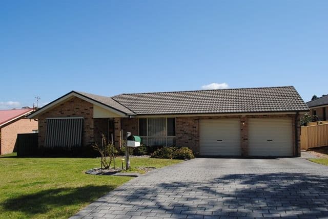 5 Kirkham Way, Sanctuary Point - Image 1