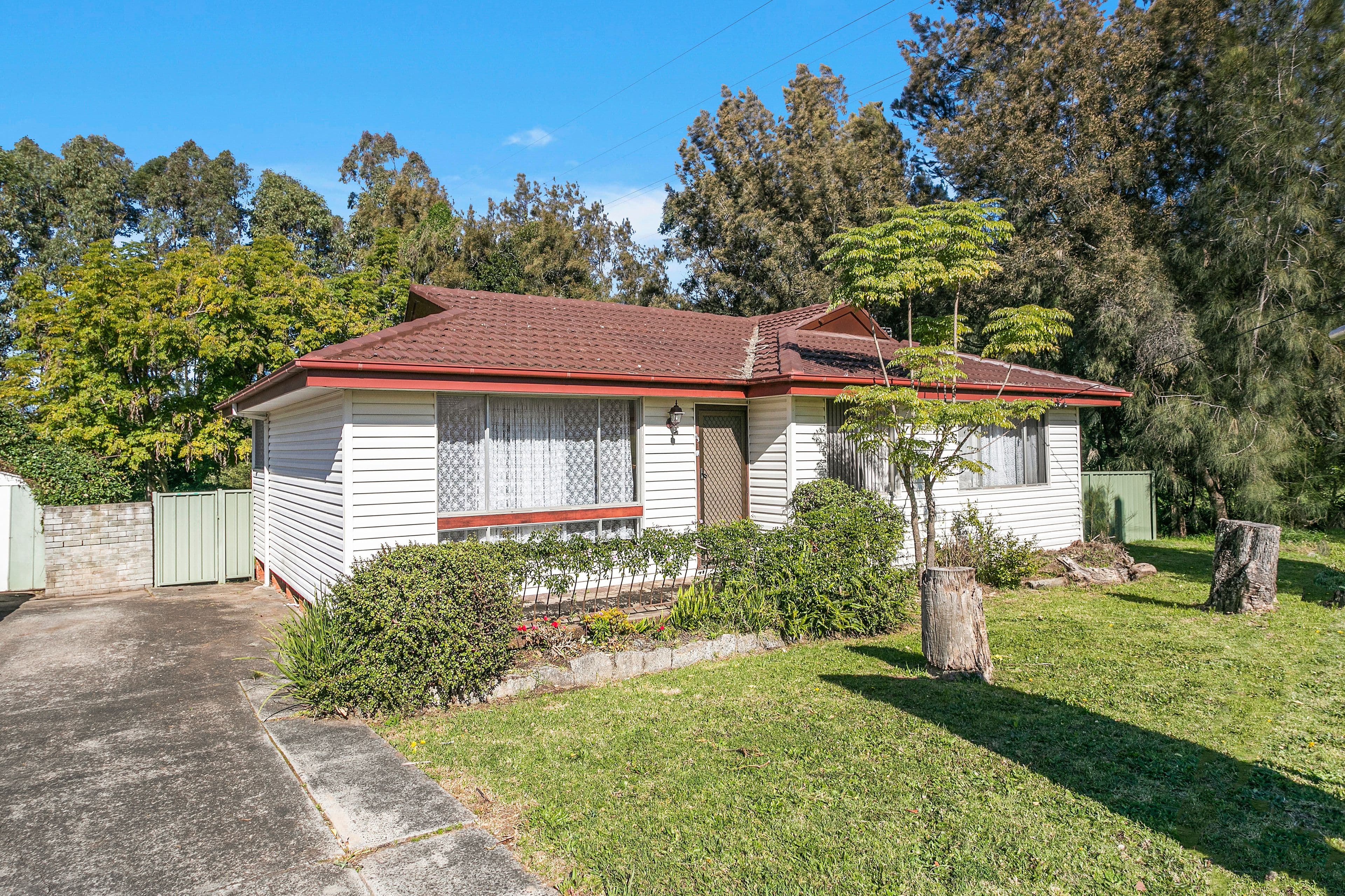 33 William Beach Road, Kanahooka NSW 2530, Kanahooka - Image 1