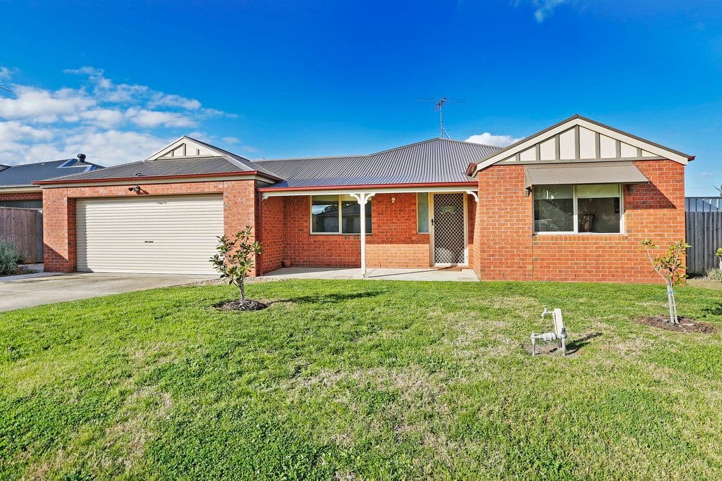 13 Fenwick Fairway, Bannockburn VIC 3331, Bannockburn - Image 1