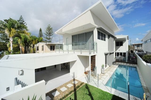 50 Petrel Avenue, MERMAID BEACH QLD 4218, Mermaid Beach - Image 1