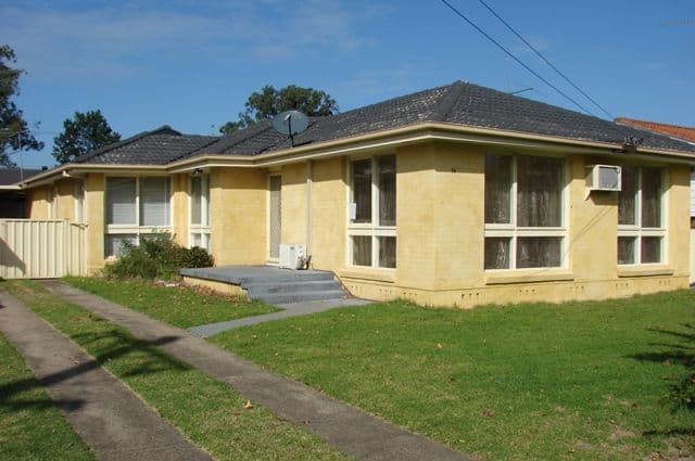 16 Hughes Avenue, RICHMOND NSW 2753, Richmond - Image 1