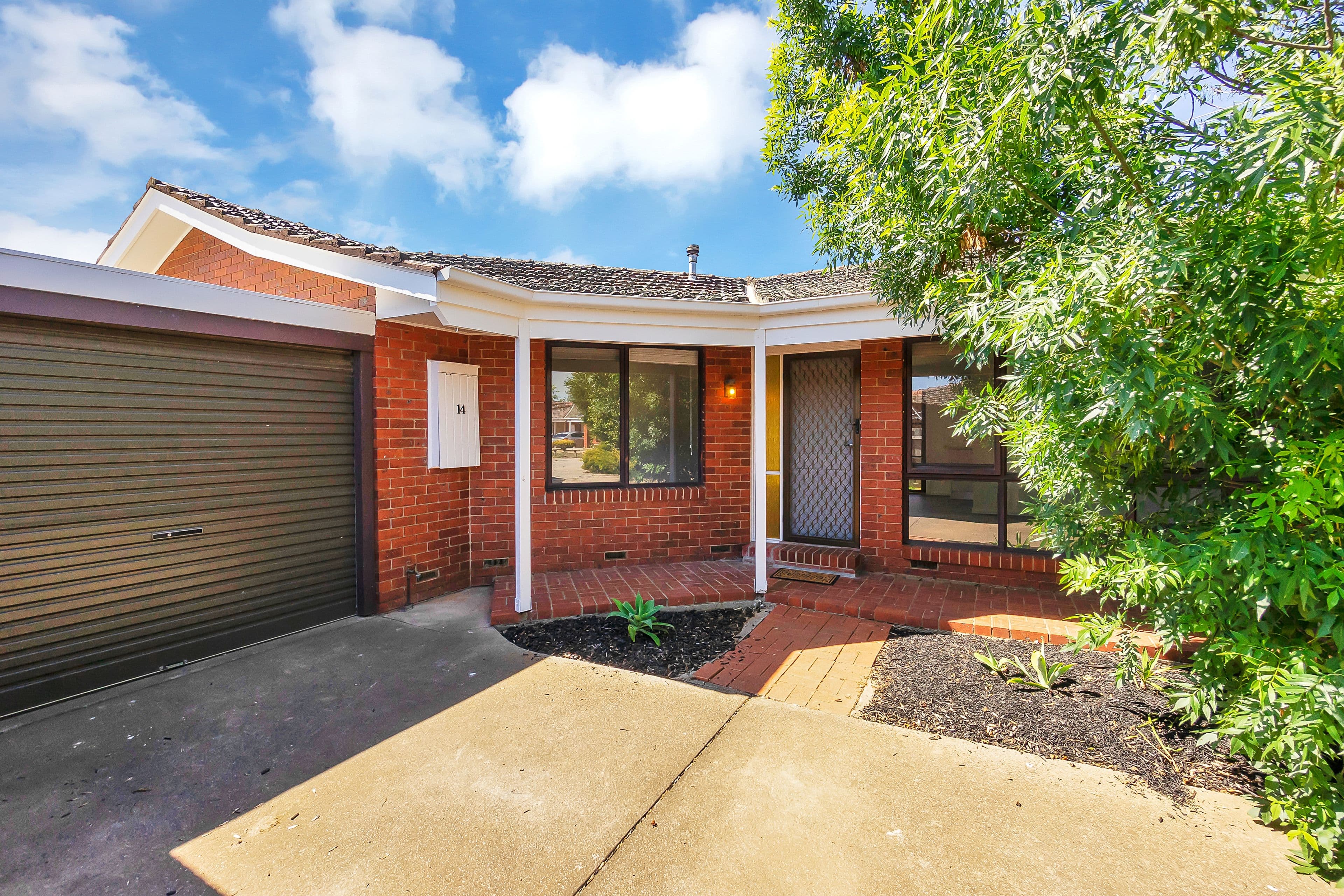 31-33 Deutgam Street, Werribee VIC 3030, Werribee - Image 1