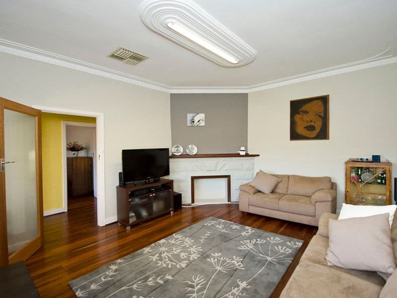 36 Jupiter Street, CARLISLE WA 6101, Carlisle - Image 1