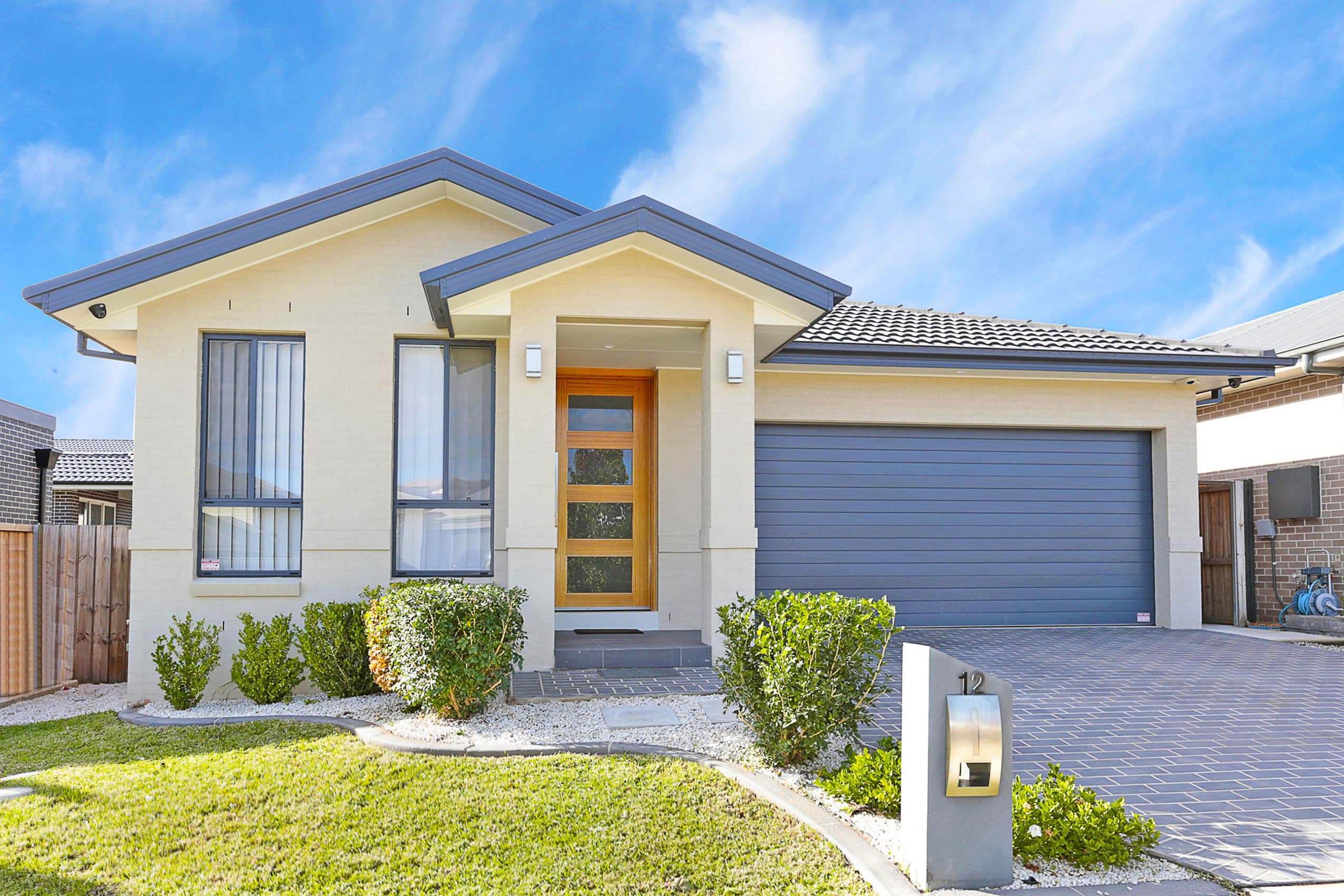 12 Braeburn Street, Caddens - Image 1