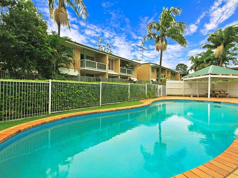 22 Warren Street, ST LUCIA QLD 4067, St Lucia - Image 1