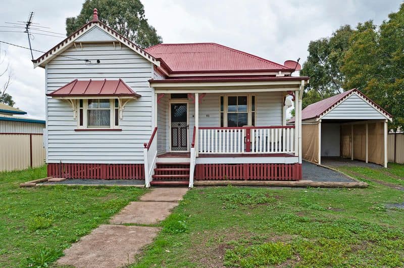 95 Bridge Street, OAKEY QLD 4401, Oakey - Image 1