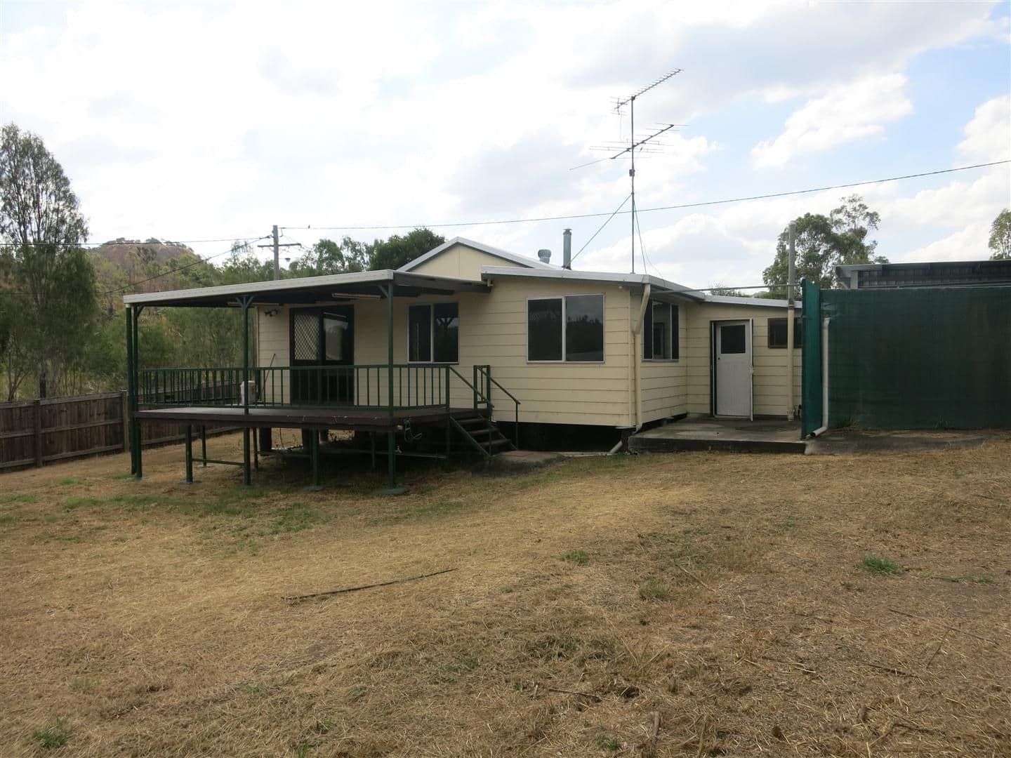 4 Queen Street, MOUNT MORGAN QLD 4714, Mount Morgan - Image 1