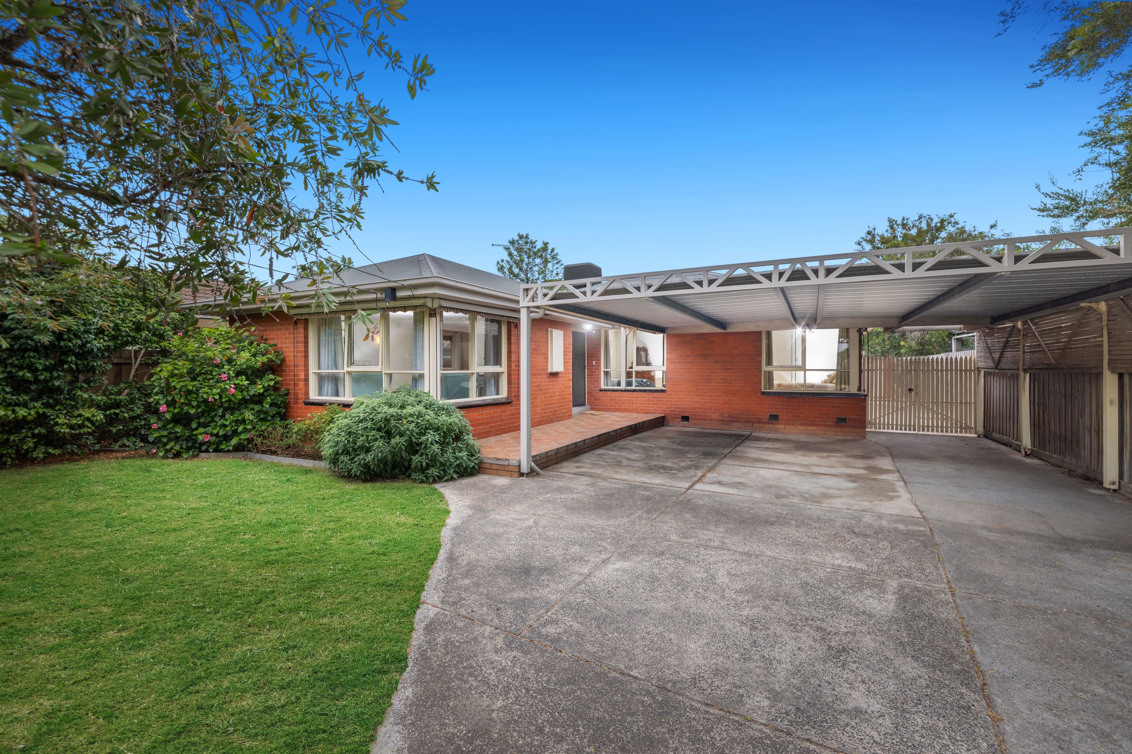 42 Clovelly Parade, Seaford VIC 3198, Seaford - Image 1