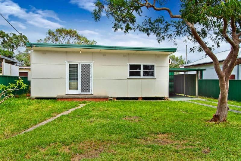 35 Bass Avenue, KILLARNEY VALE NSW 2261, Killarney Vale - Image 1