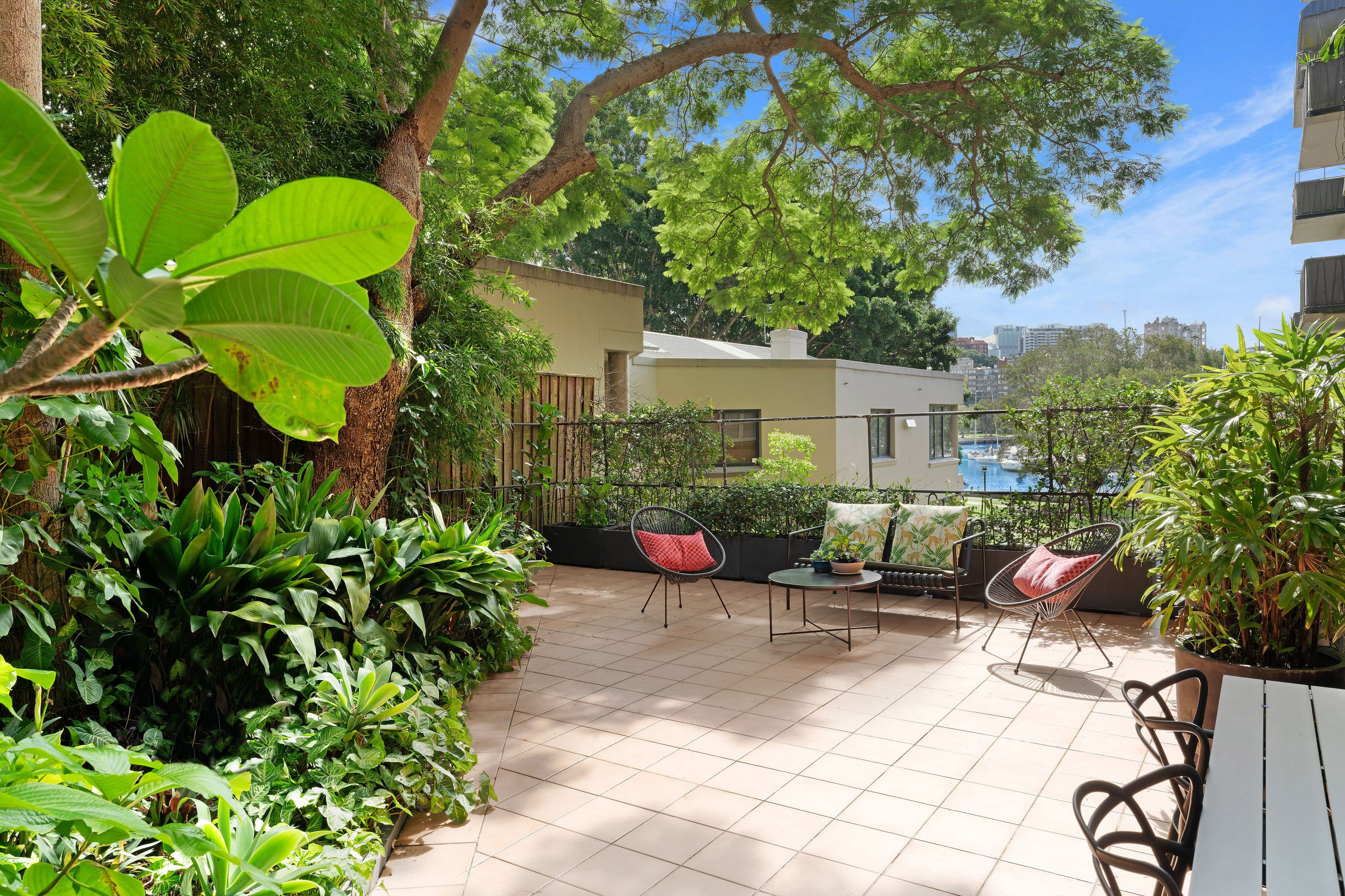 22 New Beach Road, Darling Point NSW 2027, Darling Point - Image 1