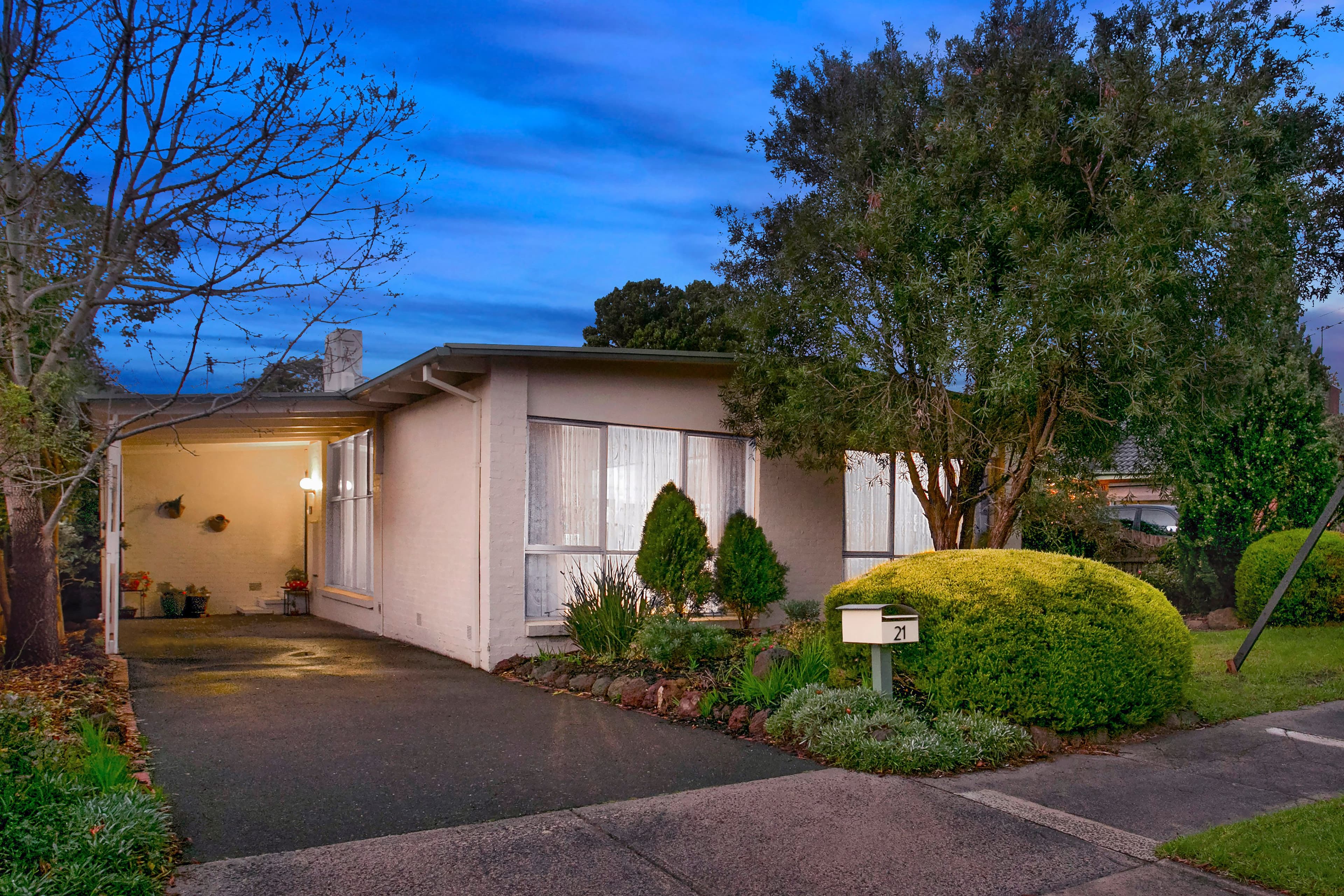 21 Helvetia Court, Frankston VIC 3199, Frankston - Image 1