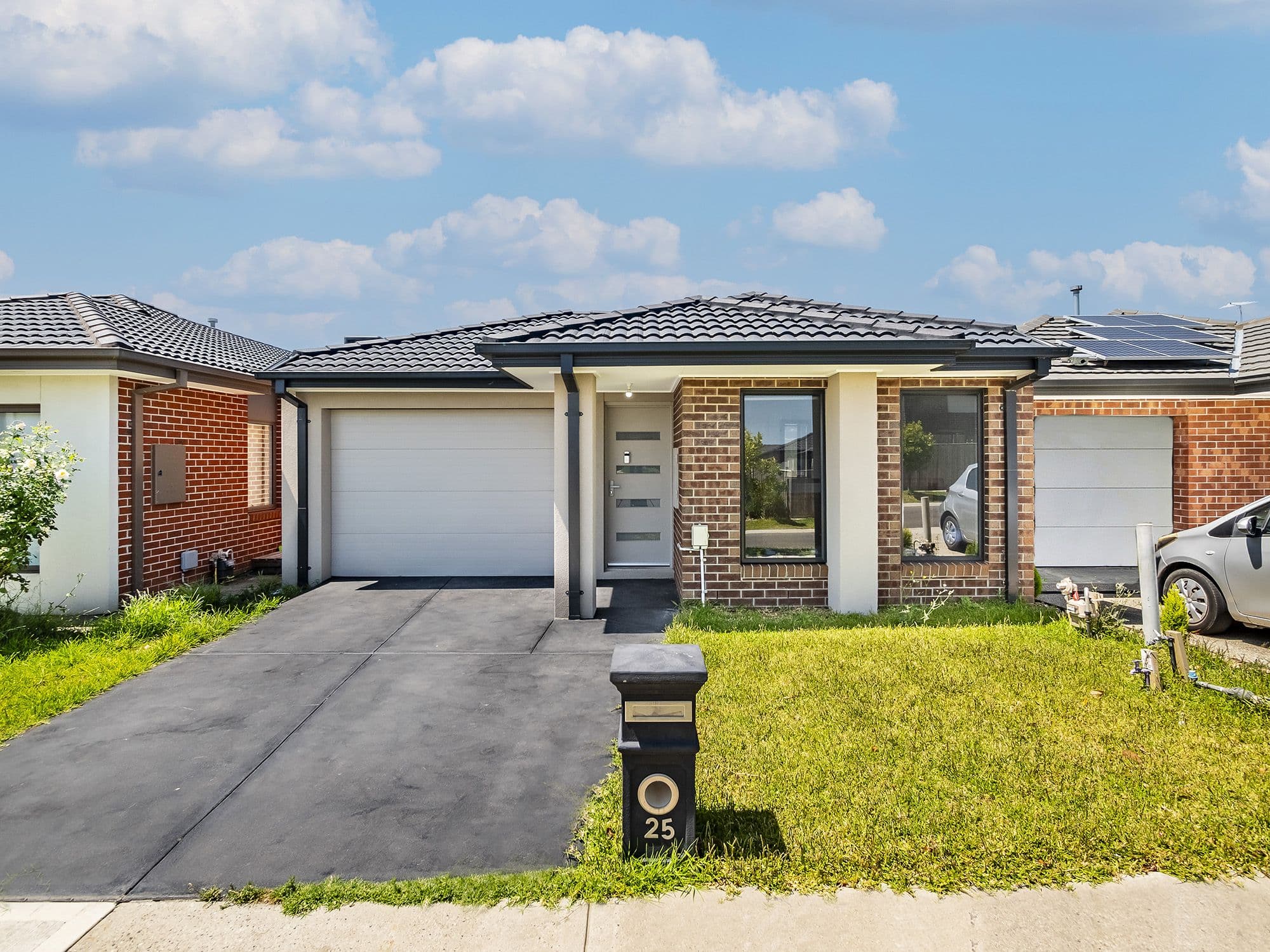 25 Barcelona Avenue, Clyde North VIC 3978, Clyde North - Image 1