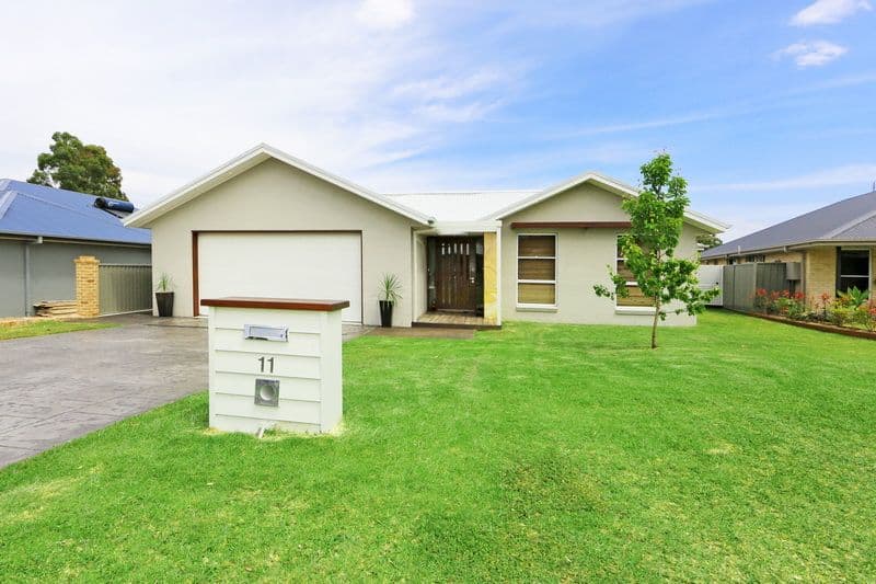 11 Cornwall Close, SOUTH NOWRA NSW 2541, South Nowra - Image 1