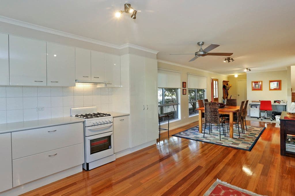 17 Carawatha Avenue, Clifton Springs VIC 3222, Clifton Springs - Image 1