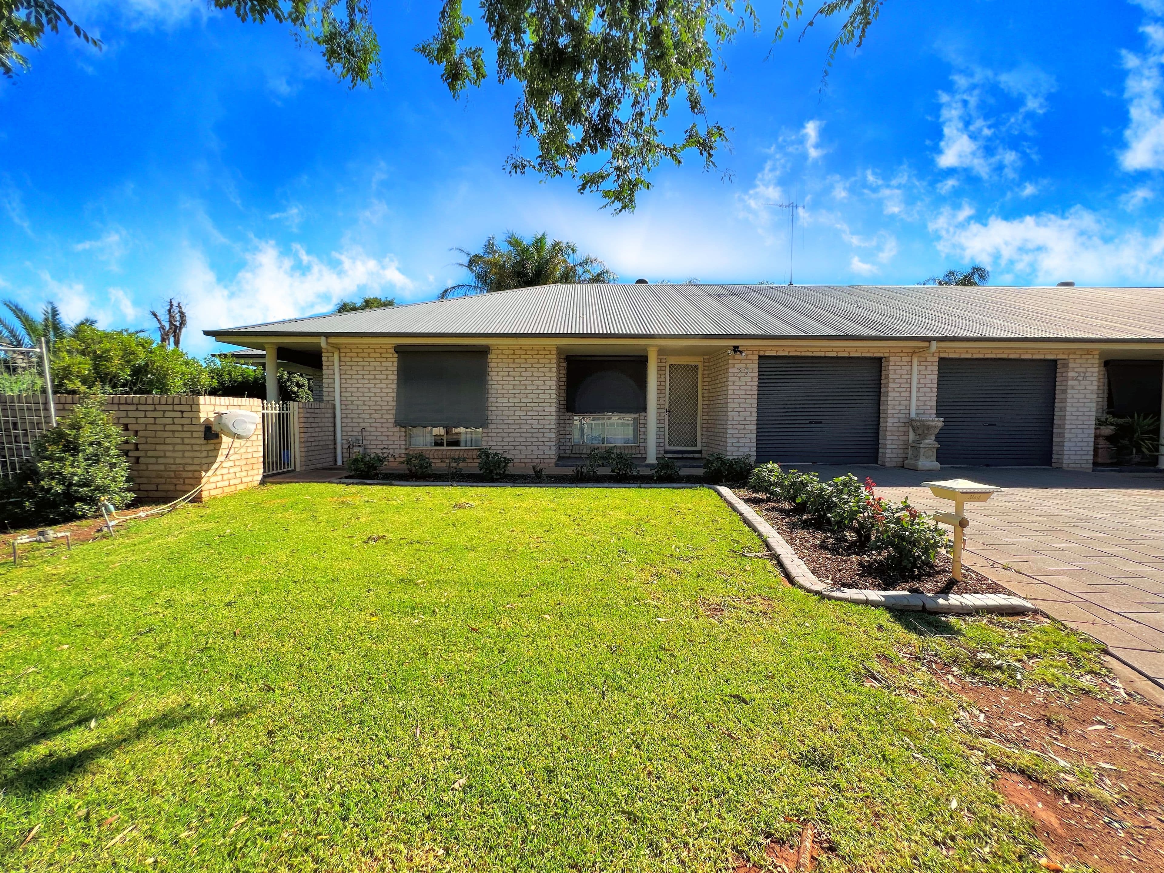 1/25-27 Coronation Avenue, Parkes NSW 2870, Parkes - Image 1