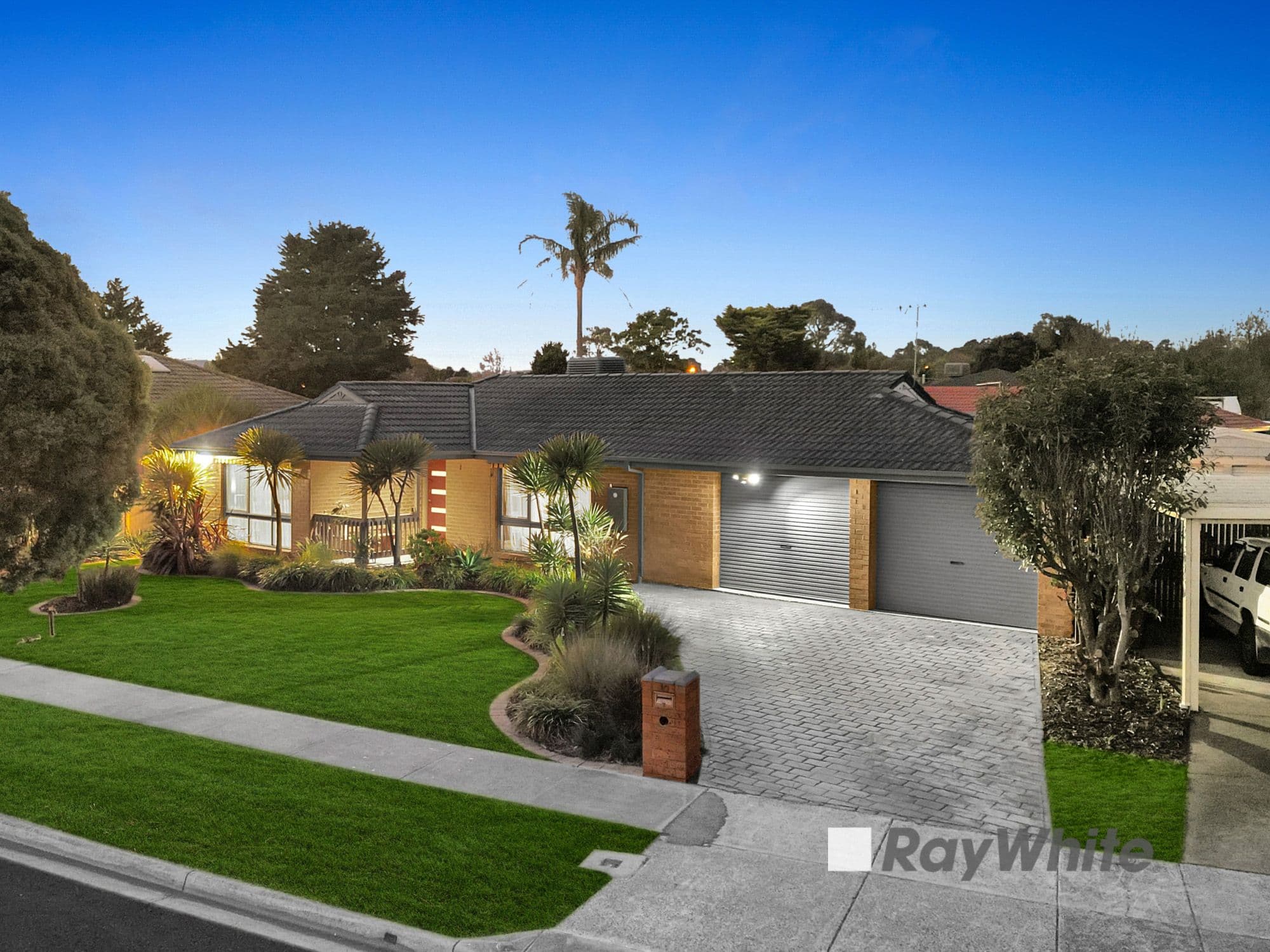 10 Guildford Crescent, Narre Warren VIC 3805, Narre Warren - Image 1