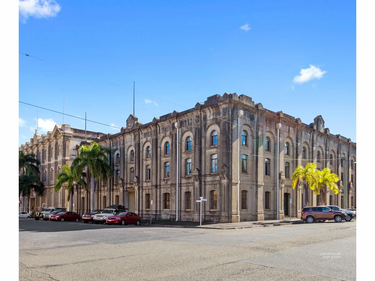 11/260 Quay Street, Rockhampton City QLD, Rockhampton City - Image 1