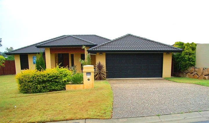 SINNAMON PARK QLD 4073, Sinnamon Park - Image 1
