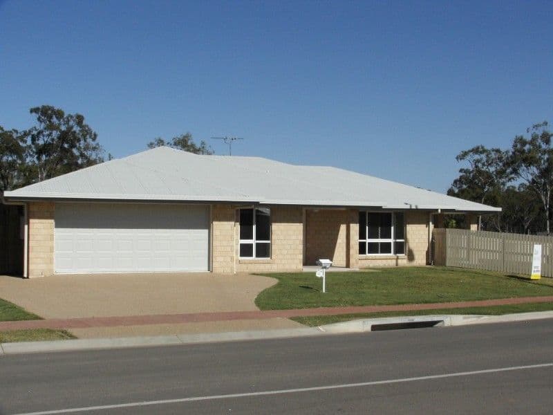 83 Bramble Street, NORMAN GARDENS QLD 4701, Norman Gardens - Image 1