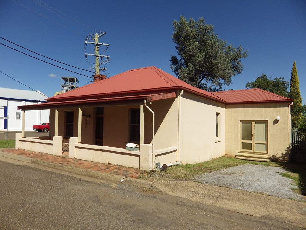 81 Griffin Avenue, Tamworth NSW 2340, East Tamworth - Image 1