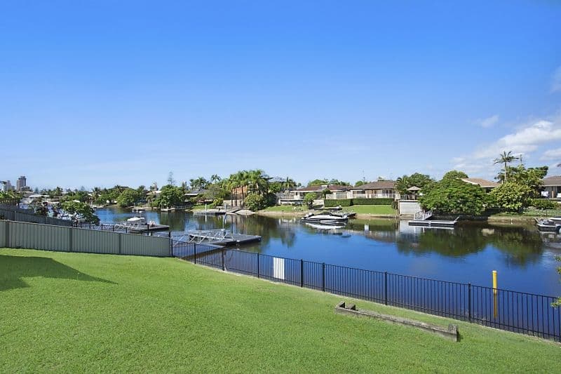 102 Salerno Street, Isle Of Capri QLD 4217, Isle Of Capri - Image 1
