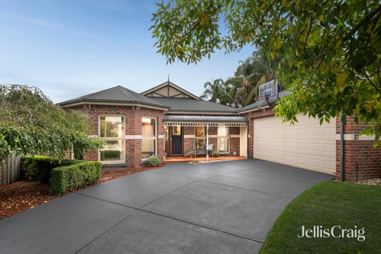37 Blue Ridge Drive, Mooroolbark, Mooroolbark - Image 1