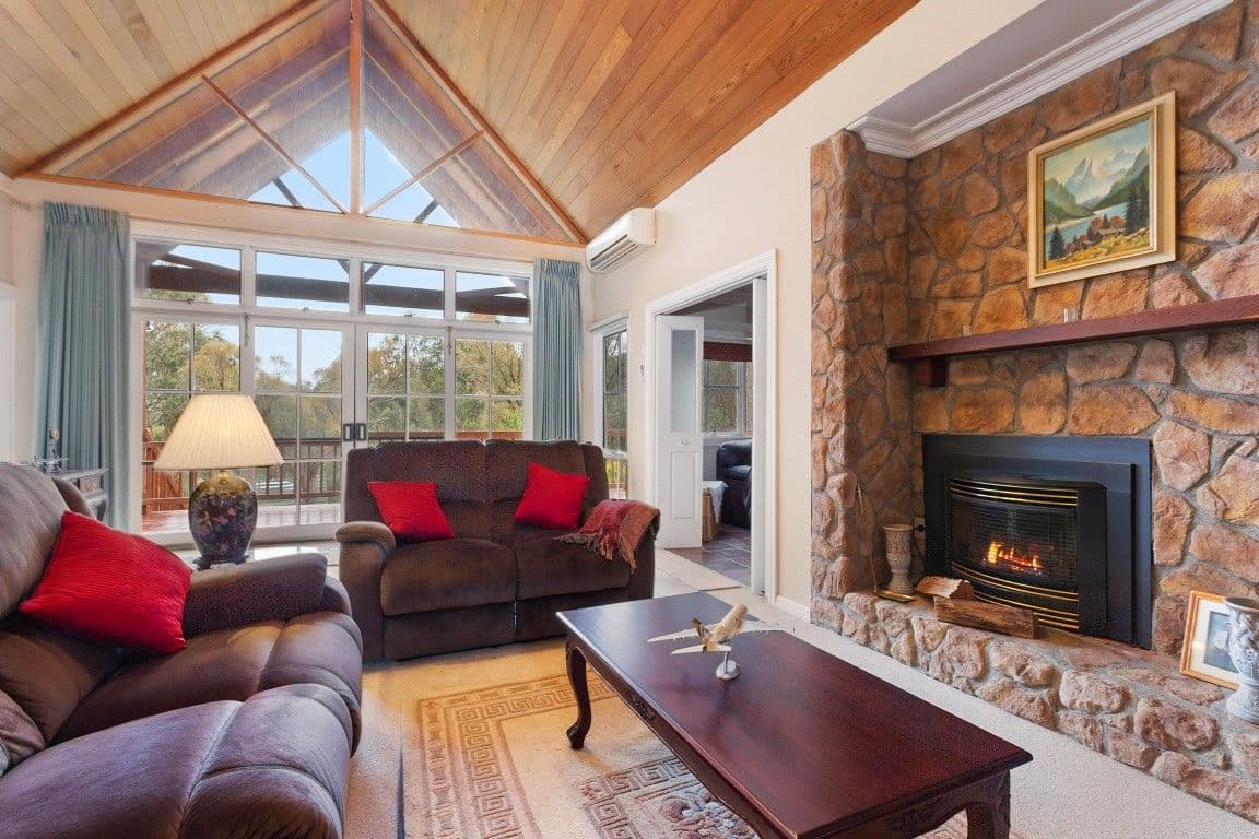 1015 Old Tolmie Road, Tolmie VIC 3723, Tolmie - Image 1