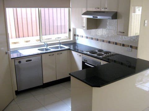 19a Runyon Avenue, GREYSTANES NSW 2145, Greystanes - Image 1