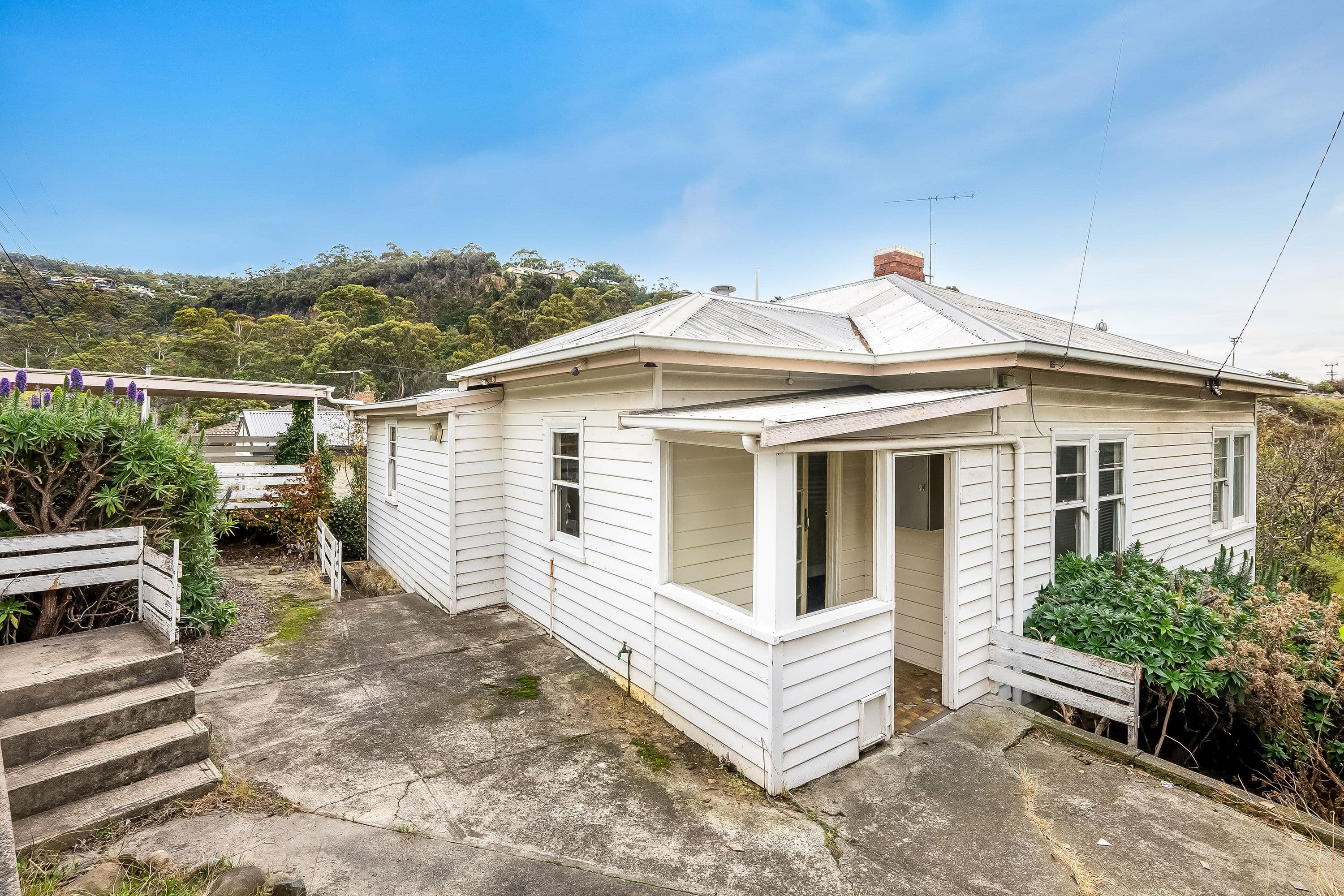 12 Baintree Avenue, Dynnyrne TAS 7005, Dynnyrne - Image 1