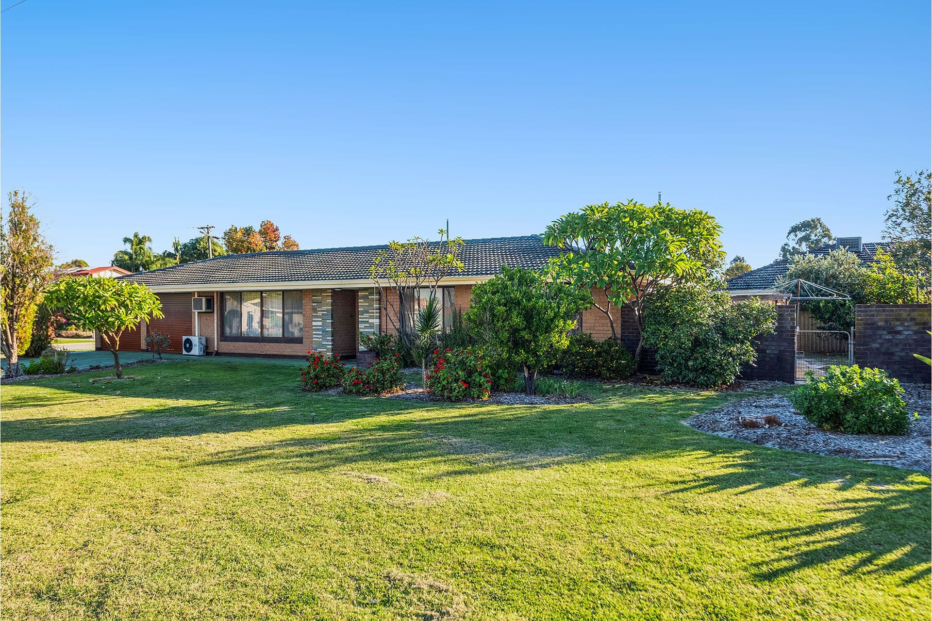 2 Lyn Close, Riverton WA 6148, Riverton - Image 1