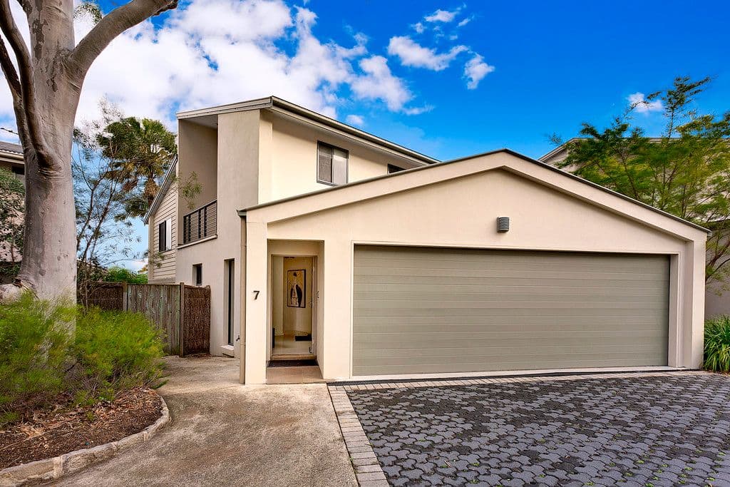 33 Cannons Parade, FORESTVILLE NSW 2087, Forestville - Image 1