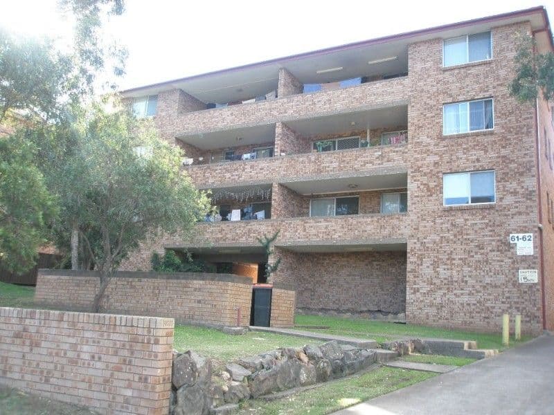 13 Lakeshore Place, Peregian Beach - Image 1