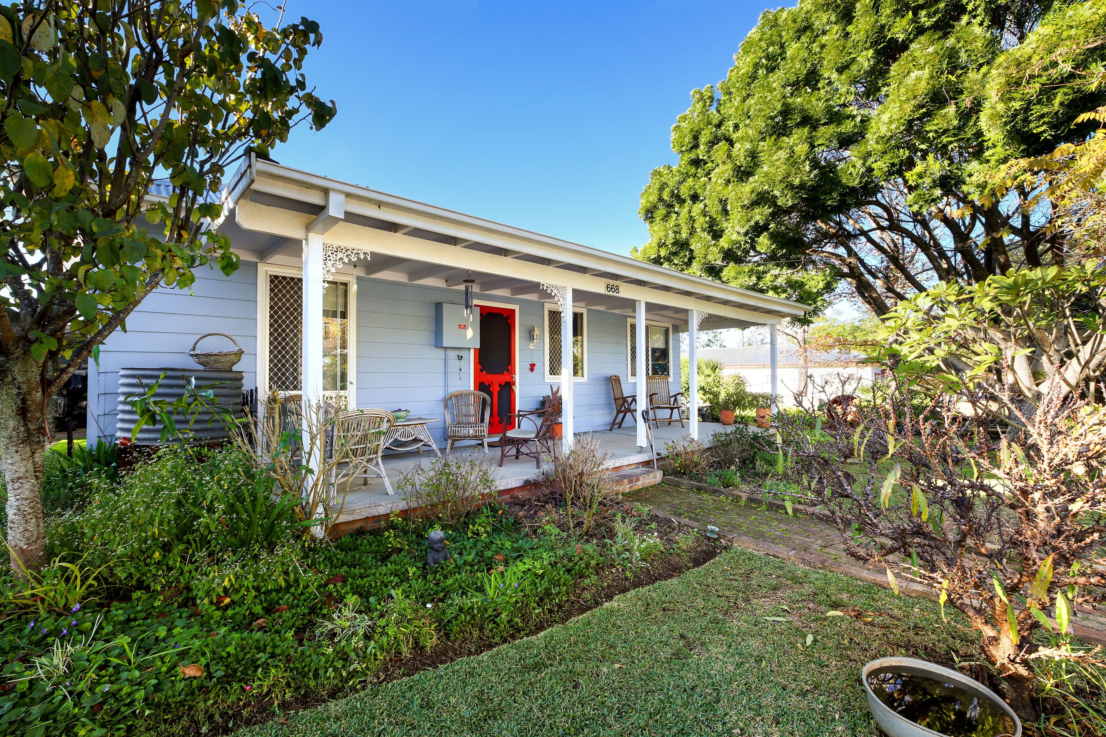 668 Beechwood Road, Beechwood - Image 1