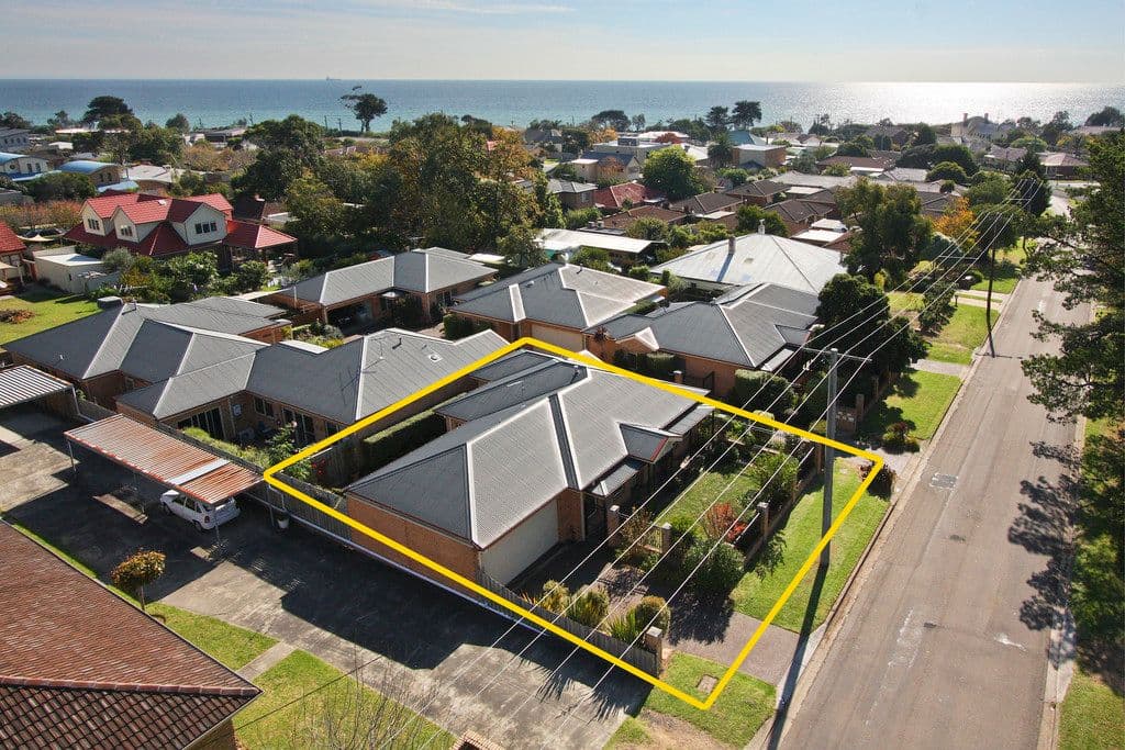 18 Francis Street, DROMANA VIC 3936, Dromana - Image 1