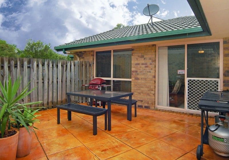 8 Ottelia Drive, ELANORA QLD 4221, Elanora - Image 1