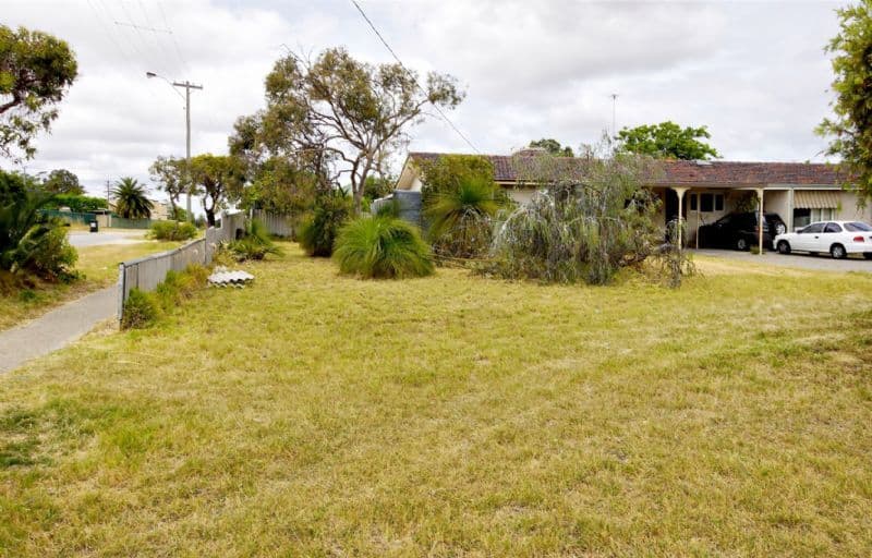 10 Culloton Crescent, BALGA WA 6061, Balga - Image 1